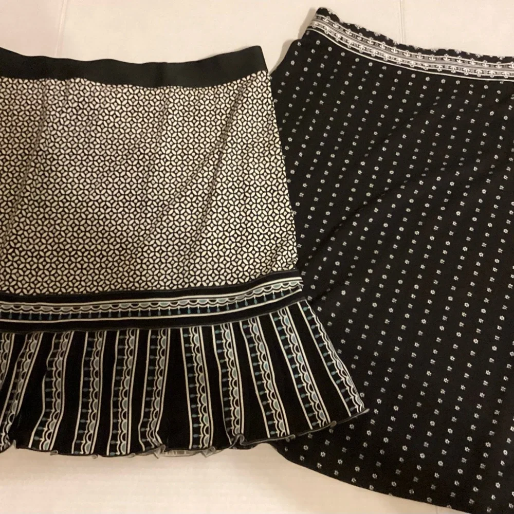 Max Studio 2 Skirt Bundle Size Medium - Picture 4 of 5